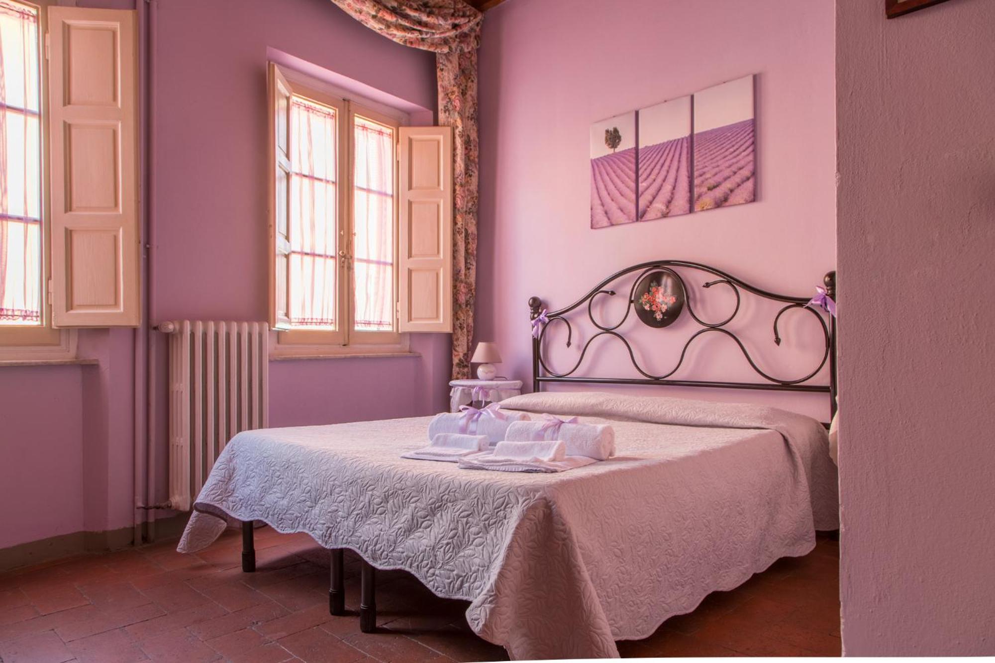 Antica Casa Dei Rassicurati Bed & Breakfast Montecarlo Bagian luar foto